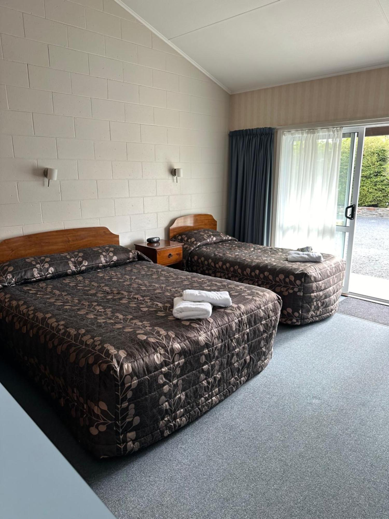 Helensborough Motor Inn Balclutha Kültér fotó